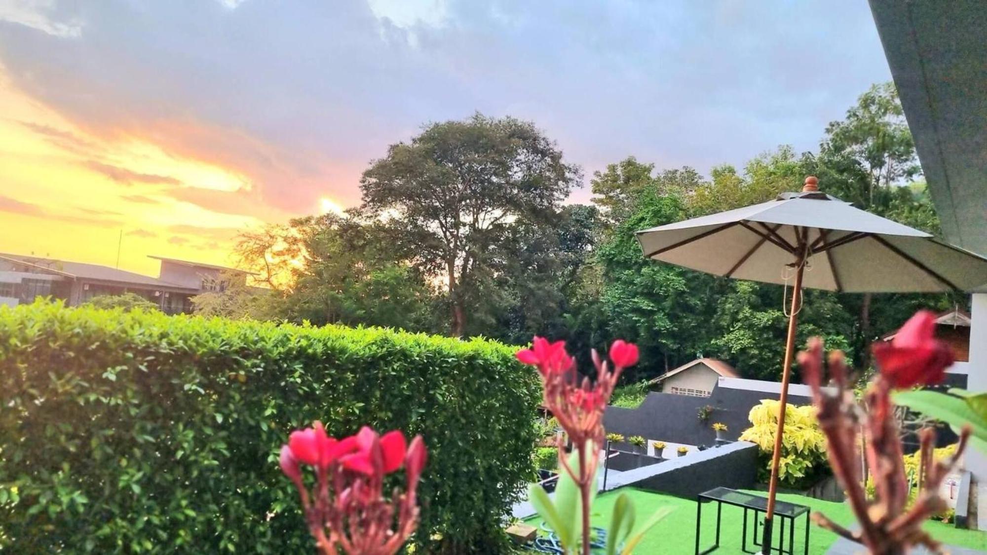 Room In Apartment - A301- Forest View Corner Unit 1Br-1Bath Ao Nang Exteriör bild