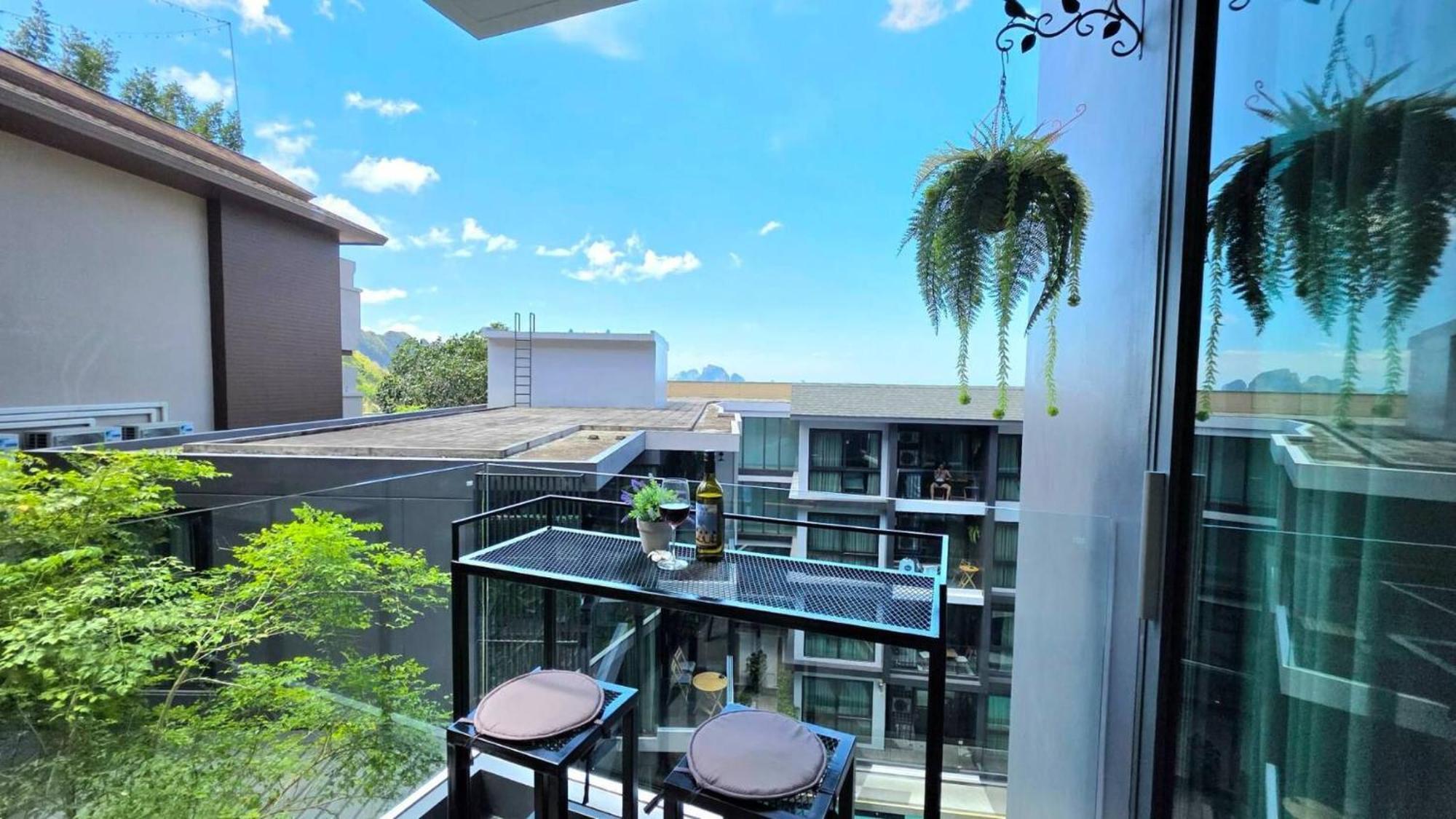 Room In Apartment - A301- Forest View Corner Unit 1Br-1Bath Ao Nang Exteriör bild