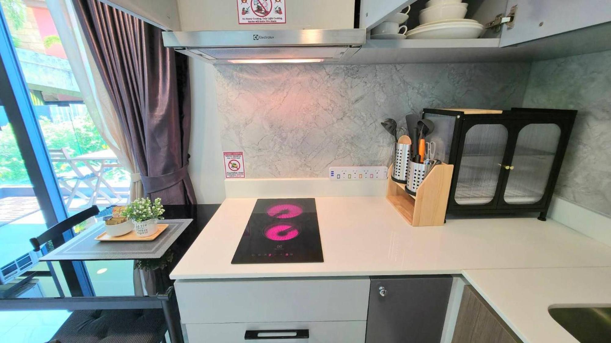 Room In Apartment - A301- Forest View Corner Unit 1Br-1Bath Ao Nang Exteriör bild